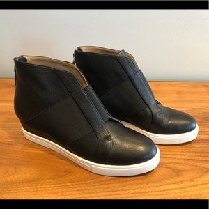 Linea Paola wedge “Amber”- NWOT